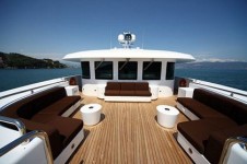 ZALIV III -  Upper Deck